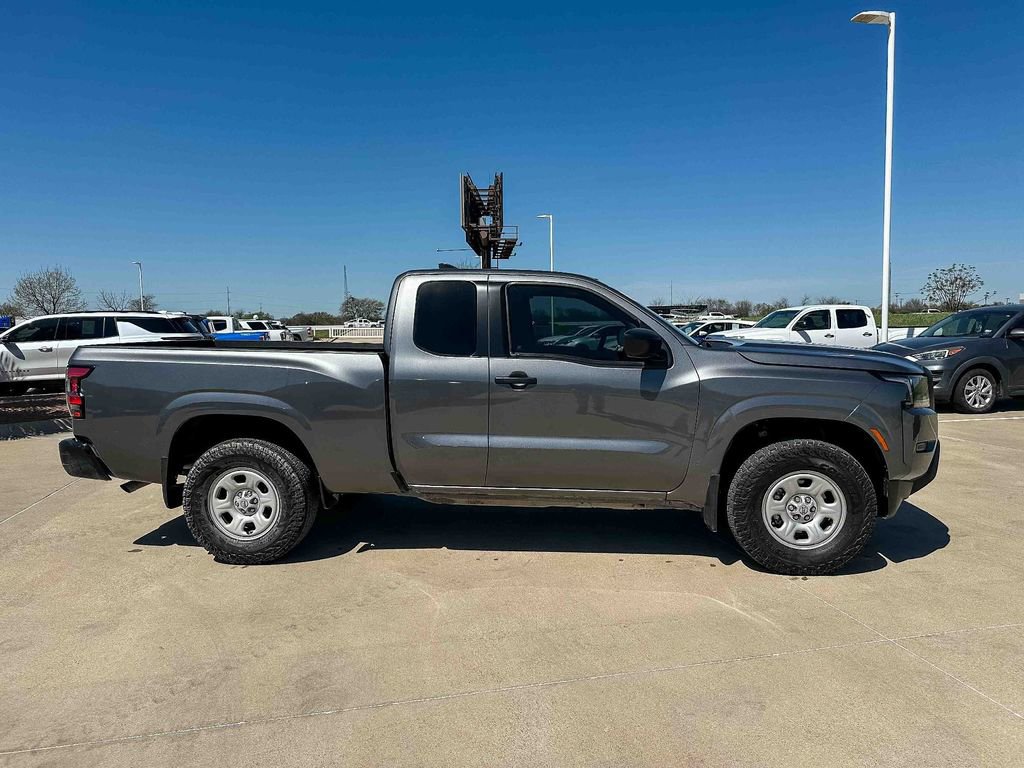 Used 2024 Nissan Frontier S image 2