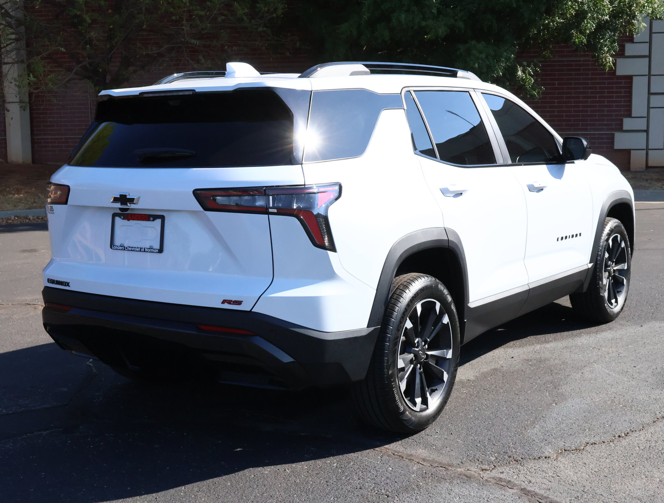 New 2027 Chevrolet Equinox RS w/ Safety and Technology Package FWD image 33