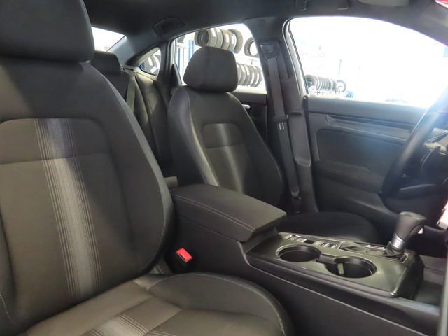 Used 2025 Honda Civic Sport image 6