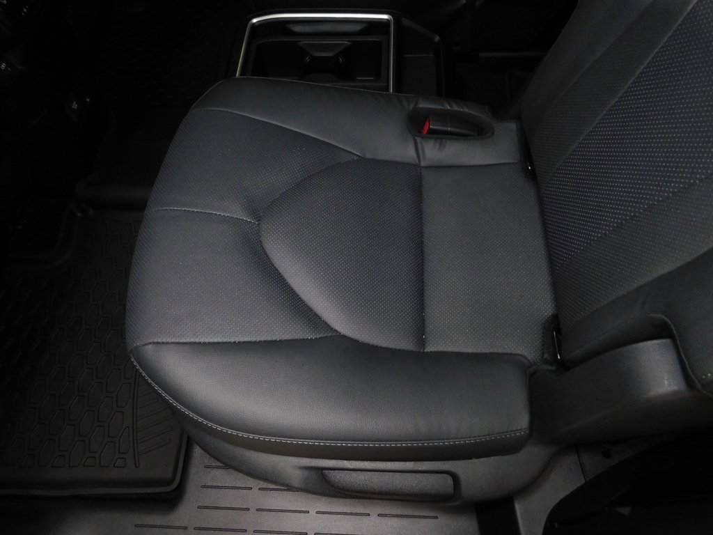 Used 2024 Toyota Grand Highlander Limited image 76