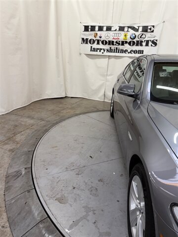 Used 2013 BMW 528i Sedan RWD image 11
