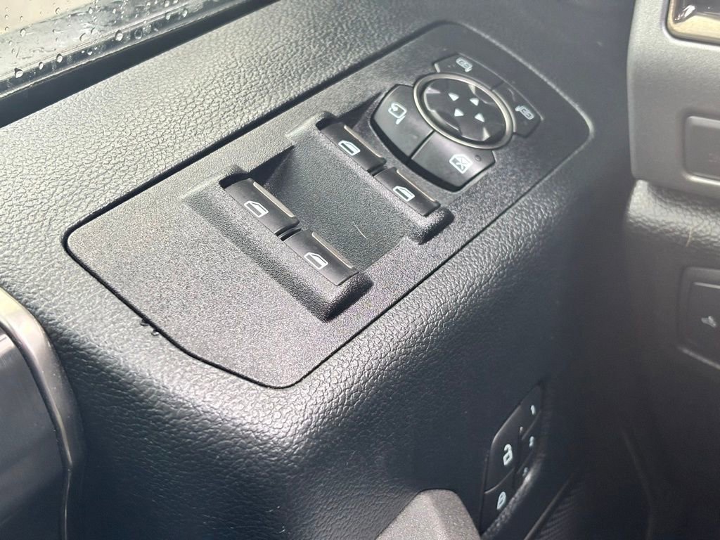 Certified 2020 Ford F150 Raptor w/ Equipment Group 802A Luxury AWD/4WD image 32