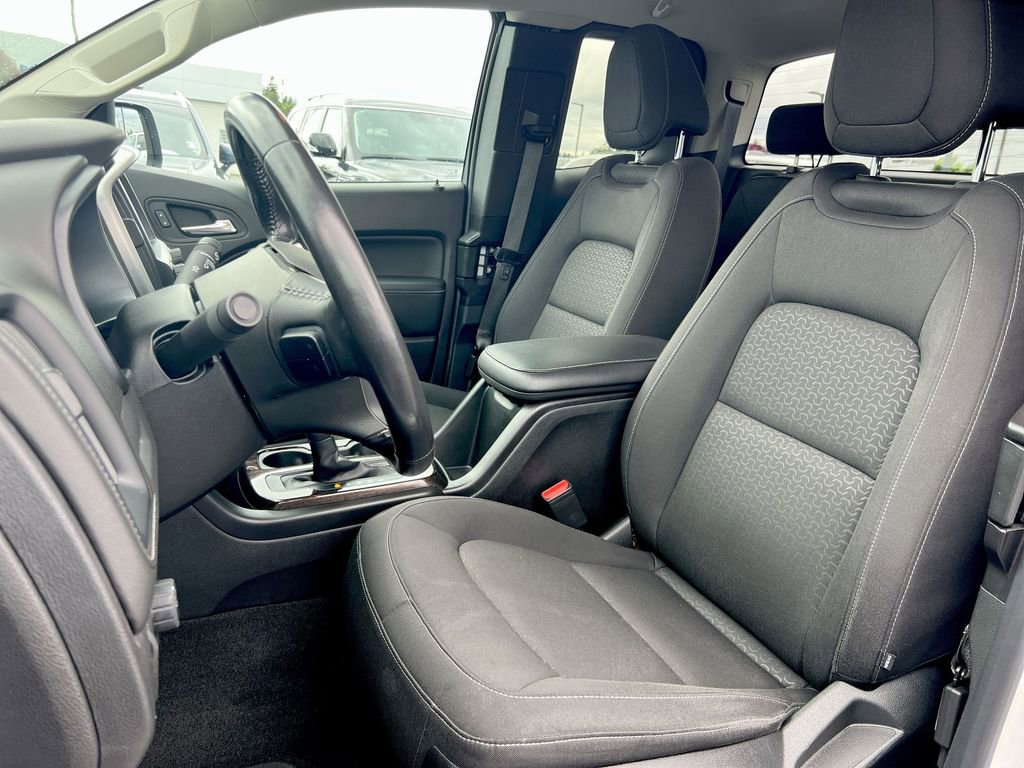 Used 2018 GMC Canyon SLE RWD image 16