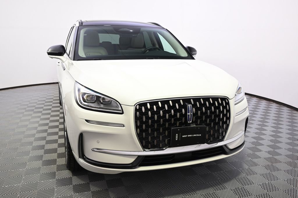 New 2026 Lincoln Corsair Grand Touring image 9