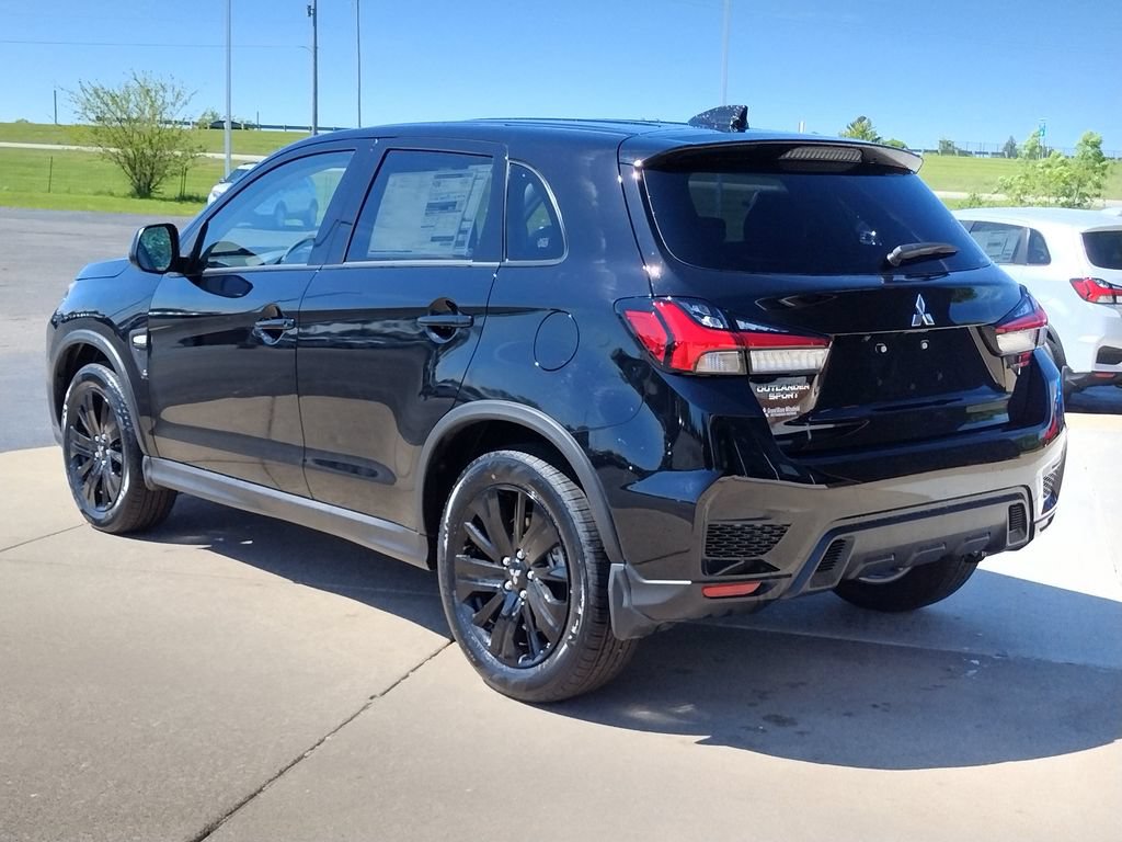 New 2026 Mitsubishi Outlander Sport LE AWD/4WD image 17