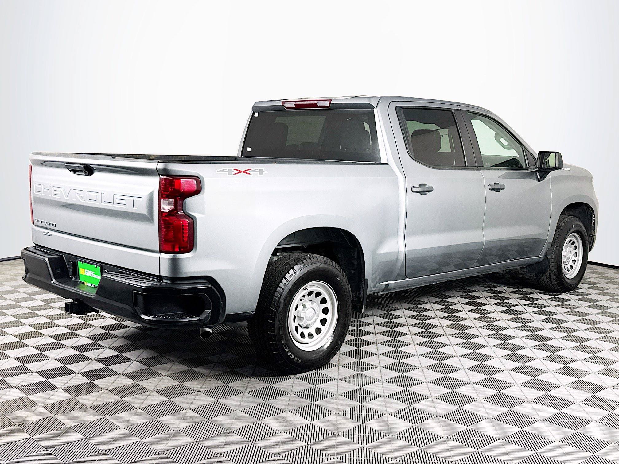 Used 2023 Chevrolet Silverado 1500 W/T w/ WT Value Package AWD/4WD image 8
