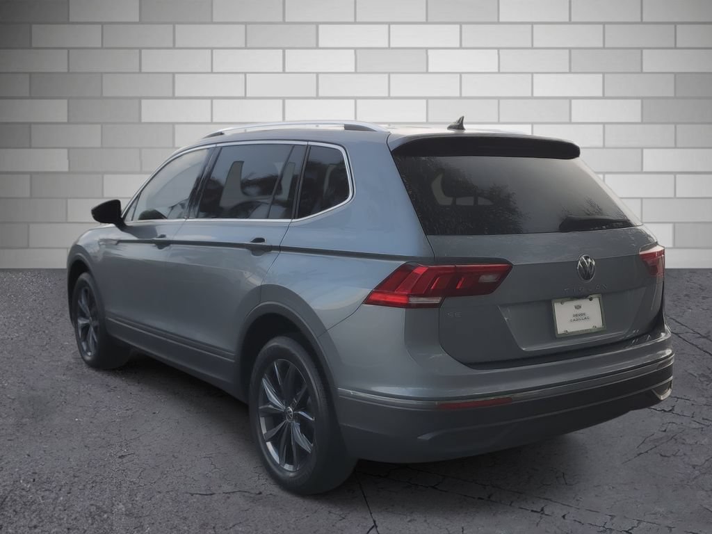 Used 2023 Volkswagen Tiguan SE FWD image 3