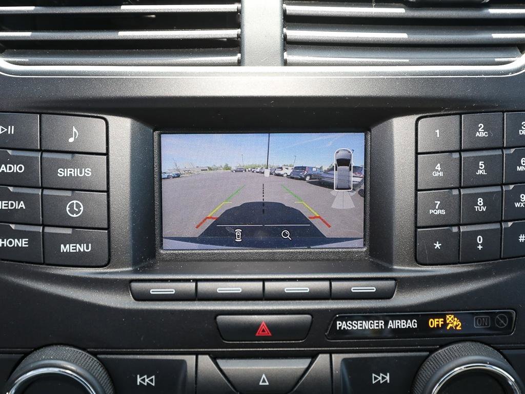 Used 2018 Ford Explorer XLT FWD image 14