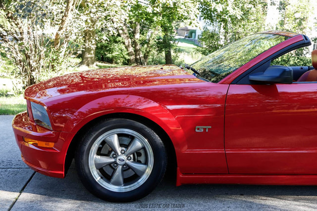 Used 2006 Ford Mustang GT Premium RWD image 4