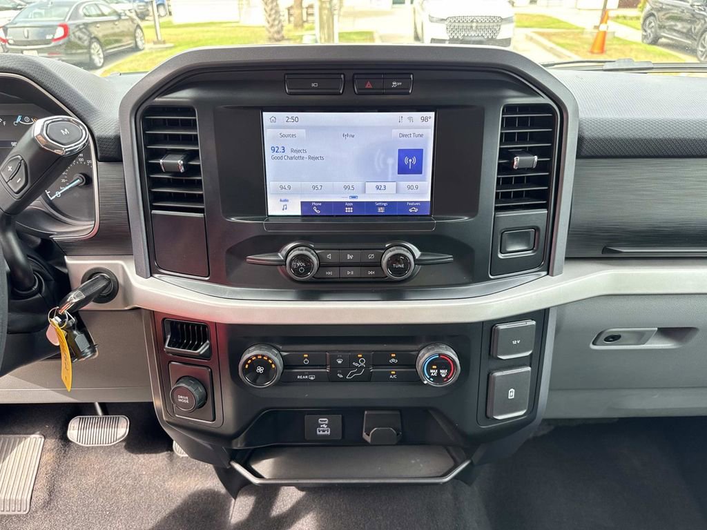 Used 2023 Ford F150 XLT image 25