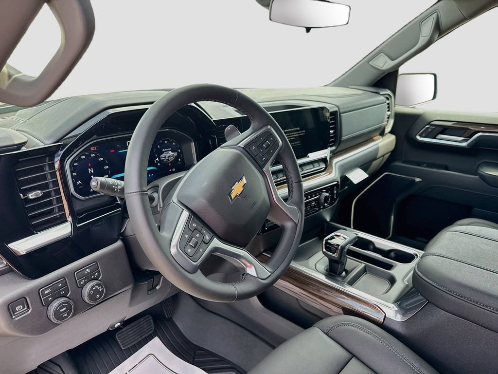 New 2026 Chevrolet Silverado 1500 LT w/ All Star Edition Plus AWD/4WD image 9