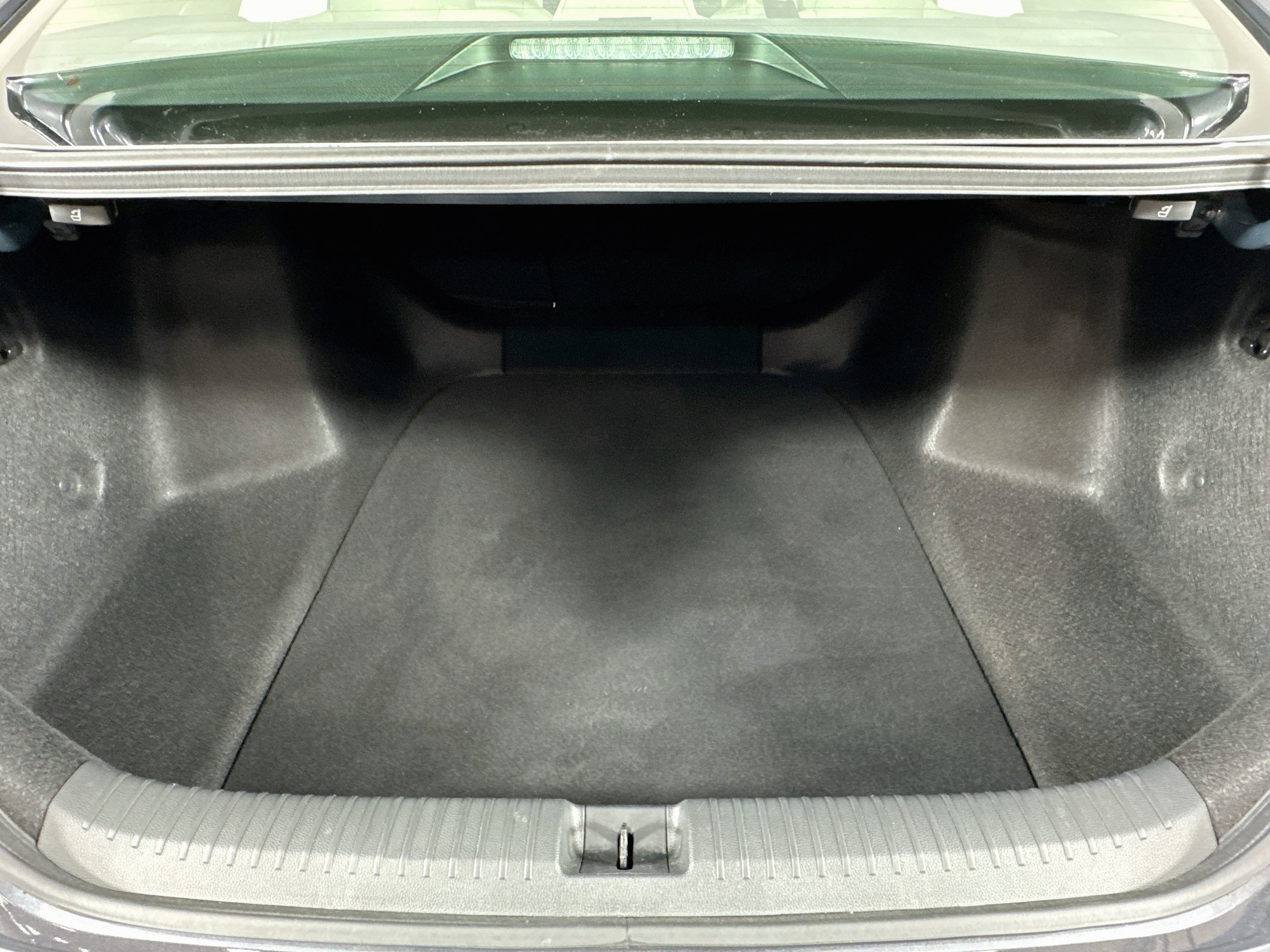 Certified 2024 Honda Accord EX image 25