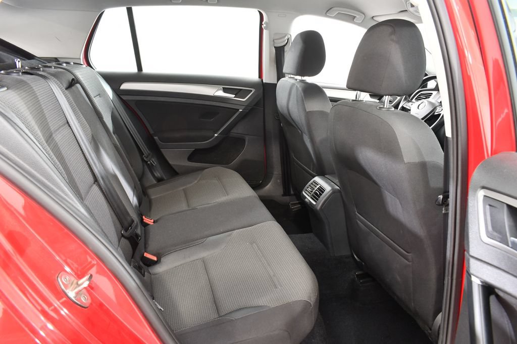 Used 2017 Volkswagen Golf S FWD image 19