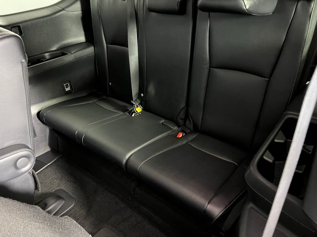 Used 2024 Toyota Grand Highlander AWD Hybrid image 27