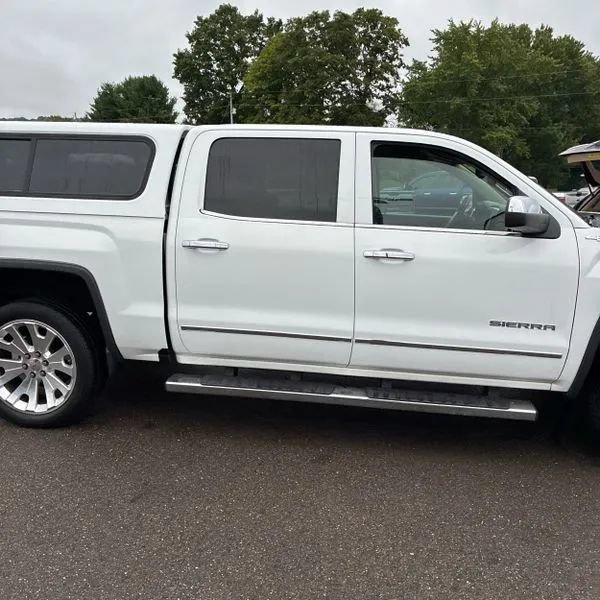 Used 2016 GMC Sierra 1500 SLT w/ Enhanced Driver Alert Package AWD/4WD image 13