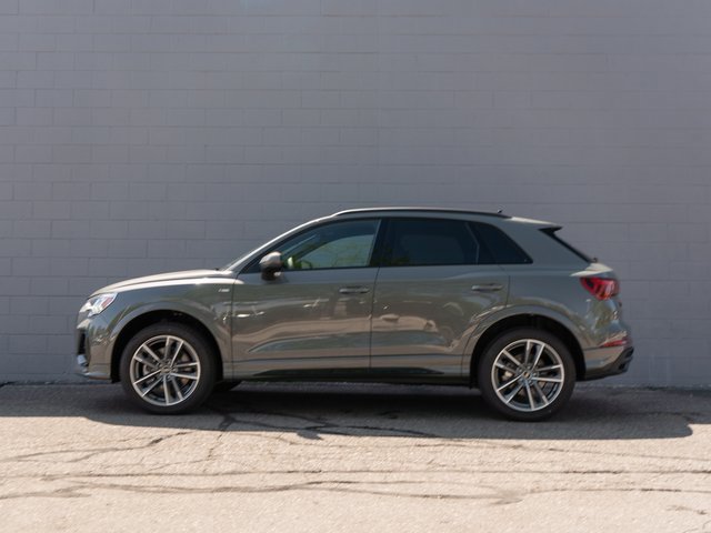 New 2025 Audi Q3 2.0T Premium image 3