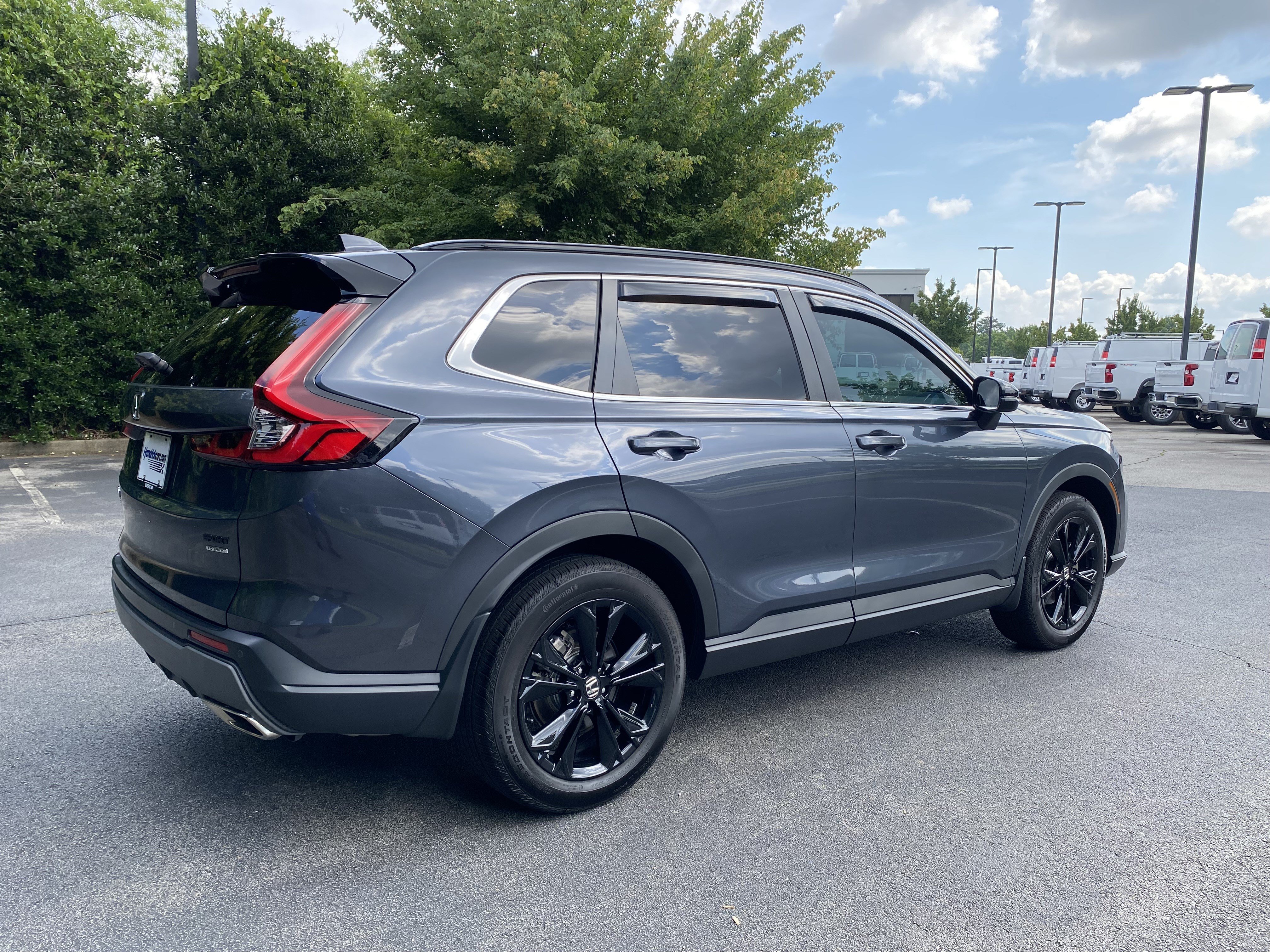 Used 2024 Honda CR-V Sport Touring image 9