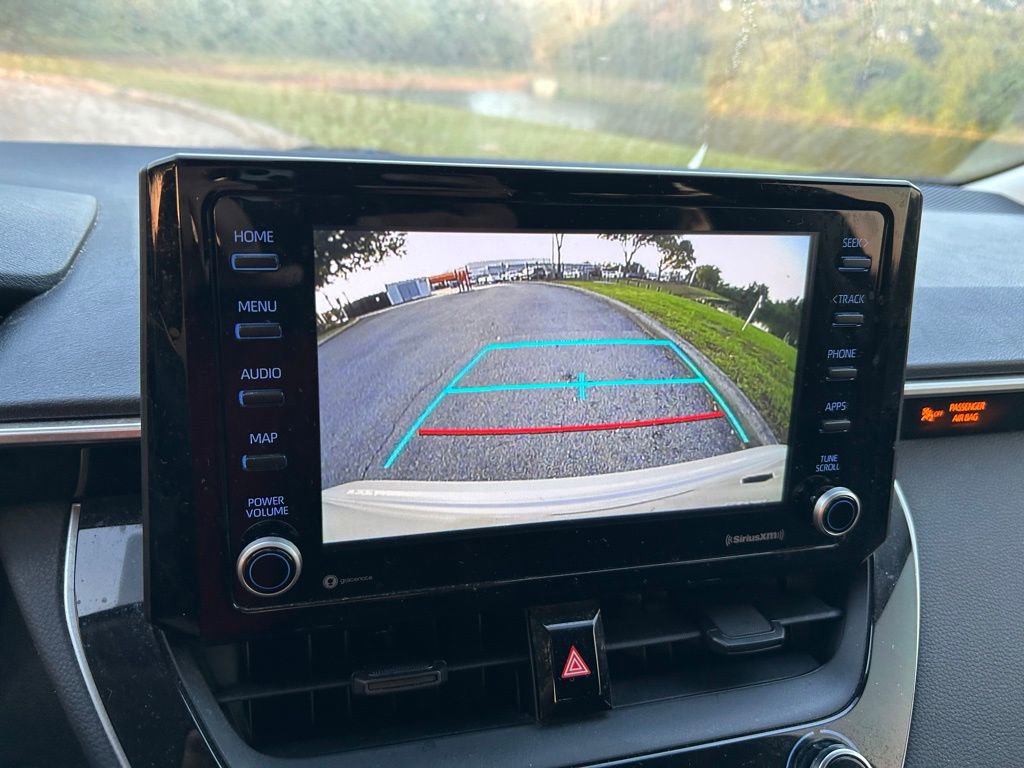 Used 2022 Toyota Corolla LE FWD image 23