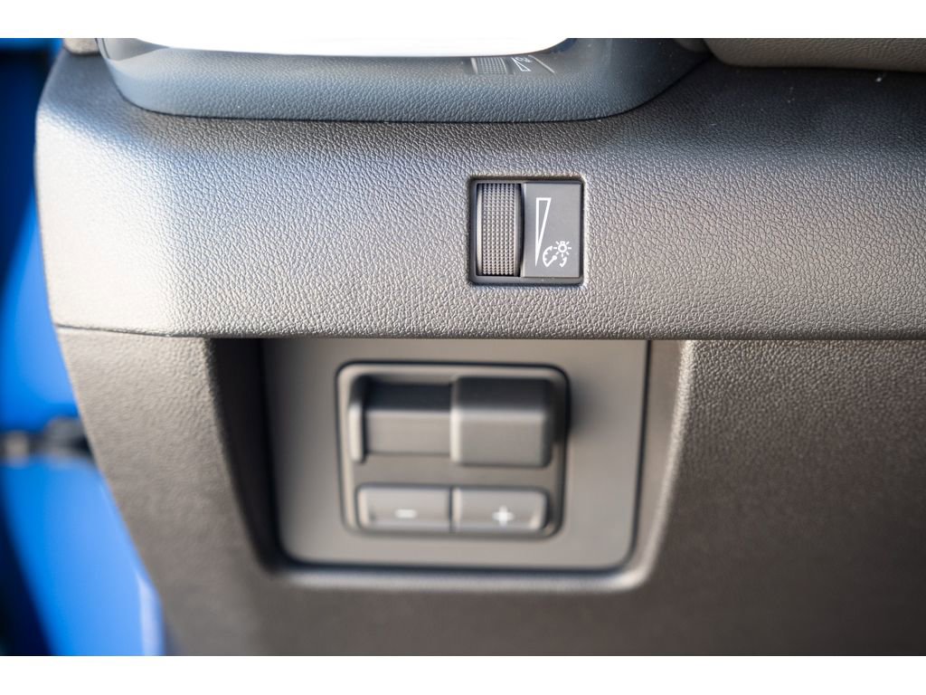 New 2026 GMC Canyon Elevation w/ Convenience Package image 29