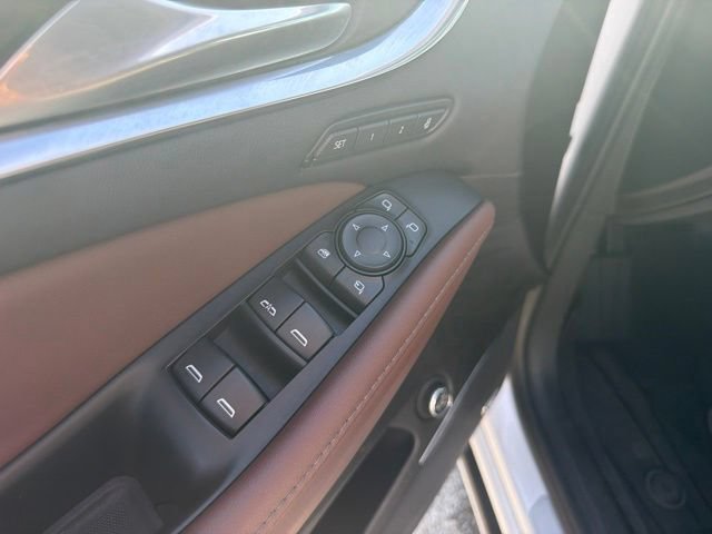 Used 2021 Buick Enclave Avenir w/ LPO, Floor Liner Package FWD image 26