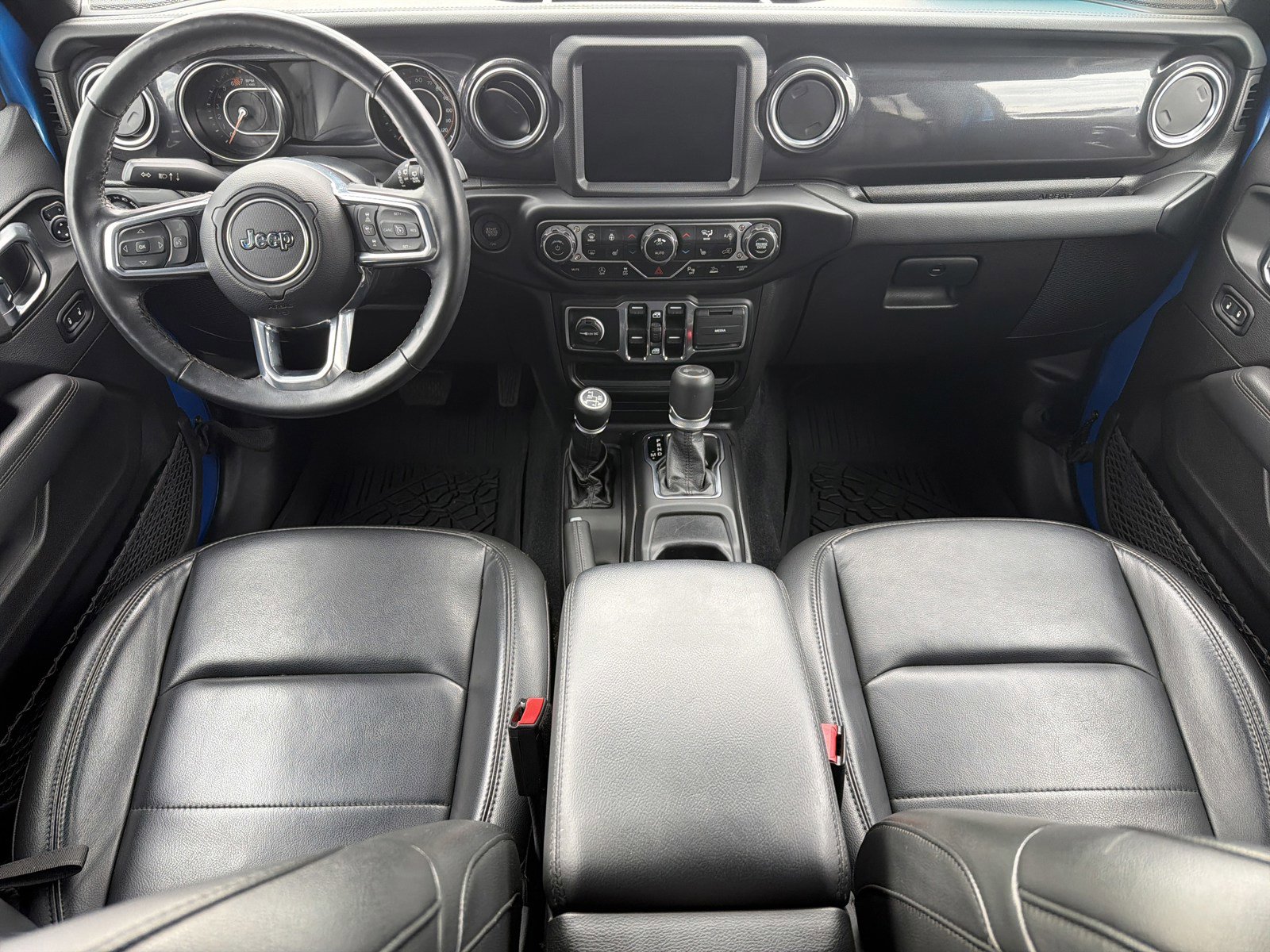 Used 2022 Jeep Wrangler Unlimited Sahara image 10