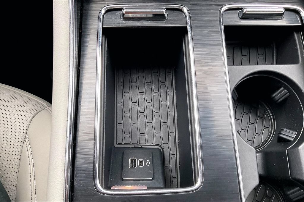Used 2026 Lincoln Aviator 2WD image 17
