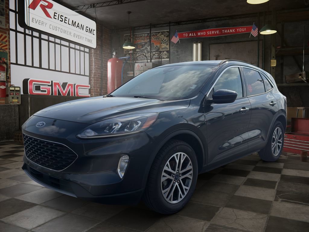 Used 2022 Ford Escape SEL w/ Technology Package