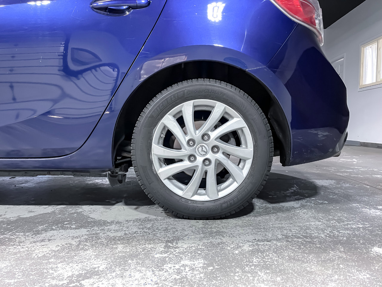 Used 2012 MAZDA MAZDA3 i Grand Touring image 11