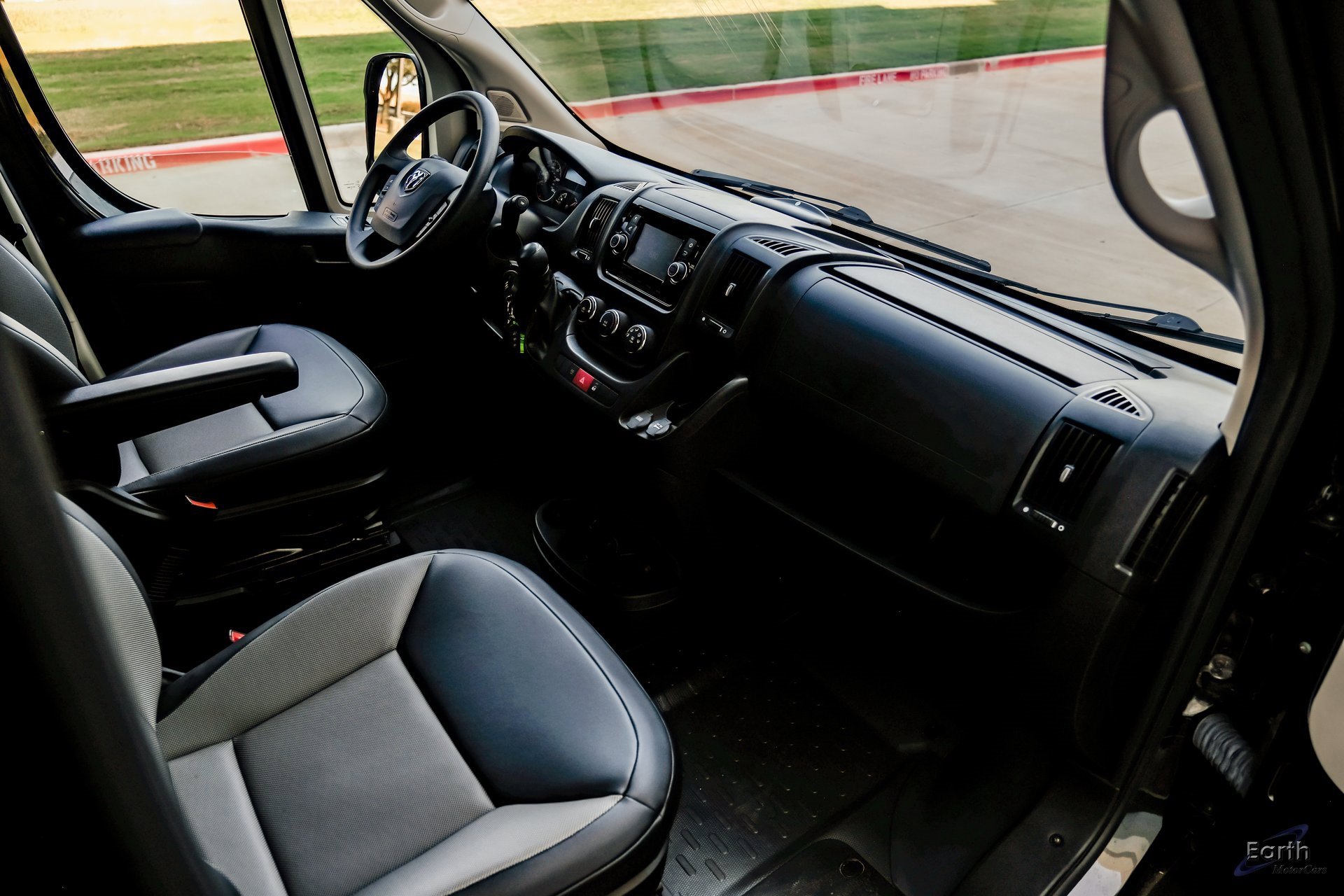 Used 2020 RAM ProMaster 2500 image 40