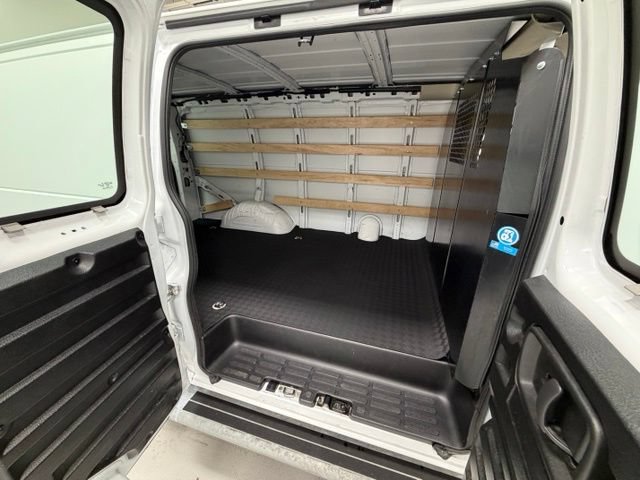 Certified 2025 Chevrolet Express 2500 w/ Driver Convenience Package RWD image 20