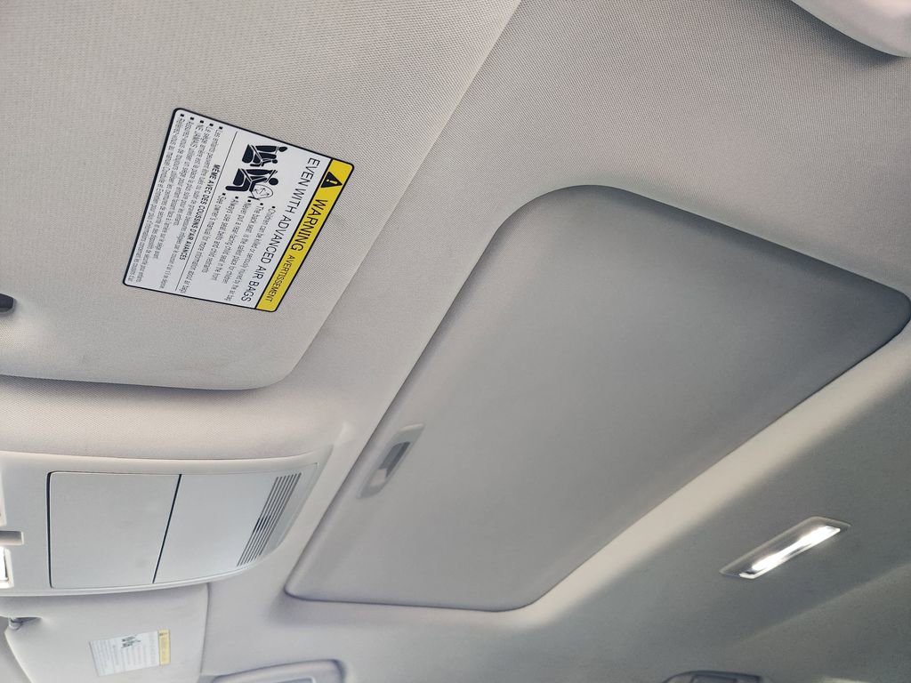 Used 2024 MAZDA CX-90 3.3 Turbo w/ Preferred Plus image 25