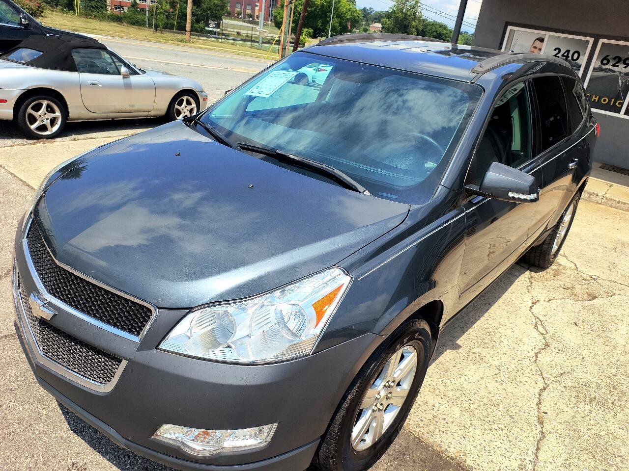 Used 2010 Chevrolet Traverse LT image 35