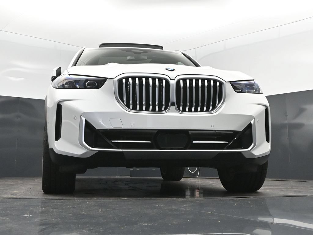 Certified 2026 BMW X5 xDrive40i w/ Climate Comfort Package AWD/4WD image 45