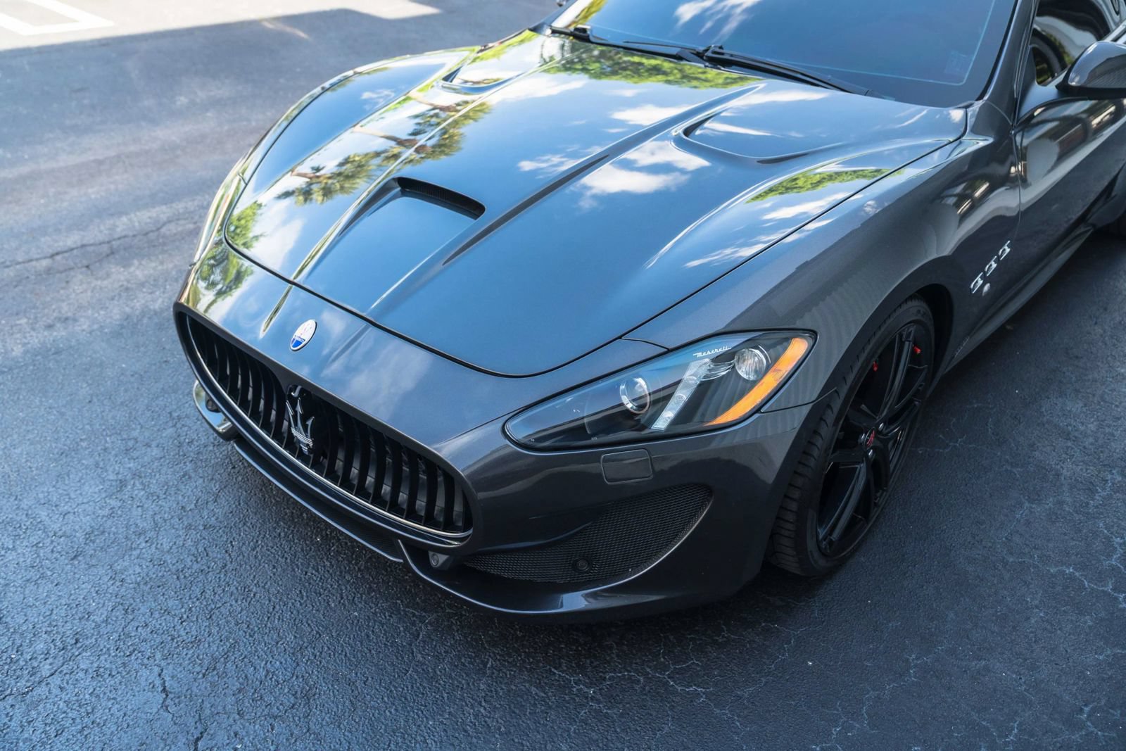 Used 2017 Maserati GranTurismo Sport RWD image 29