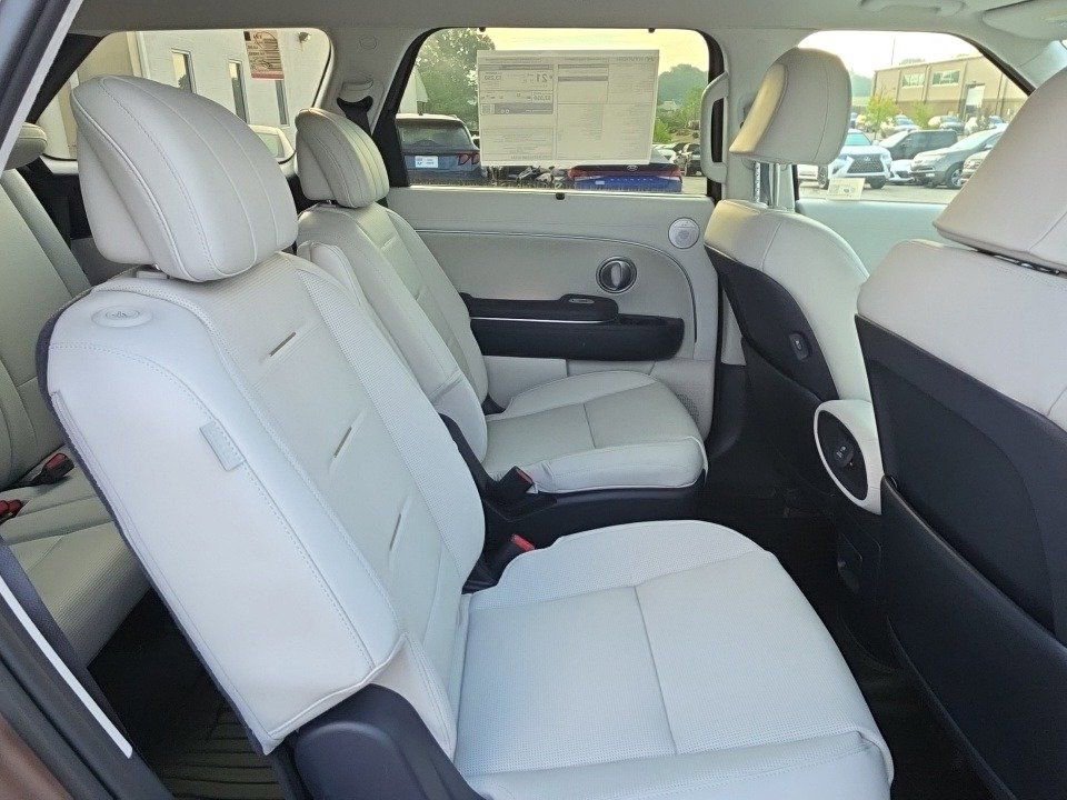 New 2026 Hyundai Palisade Calligraphy image 13