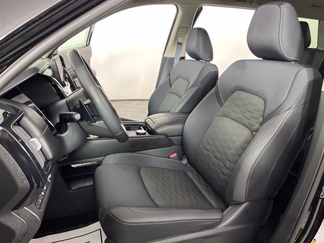 Used 2025 Nissan Pathfinder SV w/ SV Premium Package AWD/4WD image 20