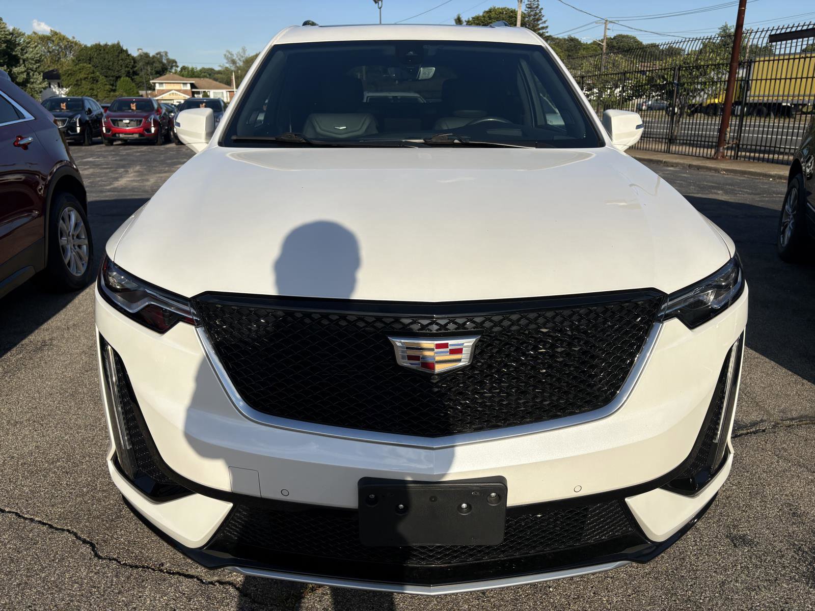 Certified 2022 Cadillac XT6 Sport w/ Technology Package image 2