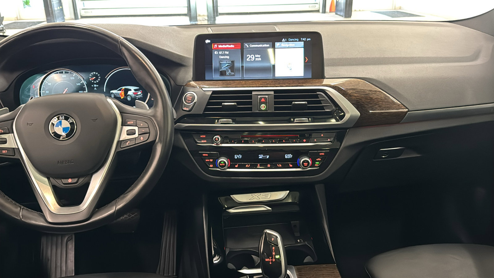 Used 2018 BMW X3 xDrive30i AWD/4WD image 11