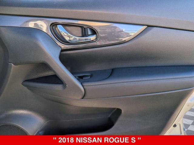 Used 2018 Nissan Rogue S AWD/4WD image 35
