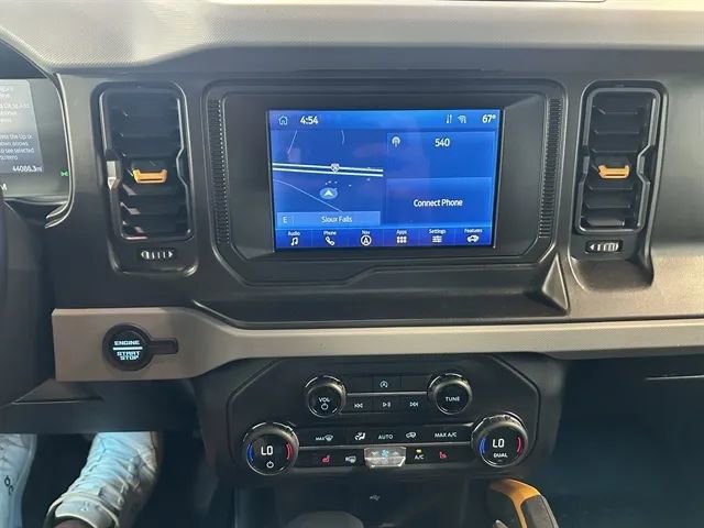 Used 2023 Ford Bronco Badlands w/ Sasquatch Package image 31