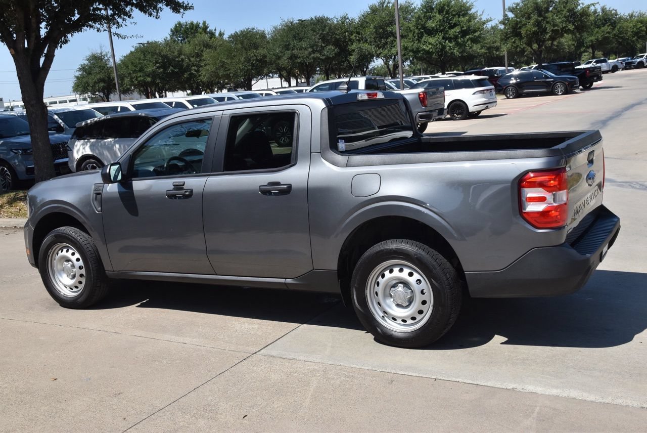 Used 2023 Ford Maverick XL FWD image 11