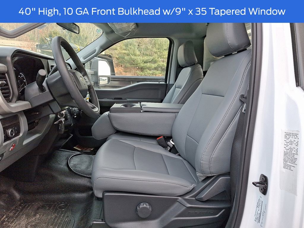 New 2024 Ford F550 4x4 Regular Cab Super Duty image 6