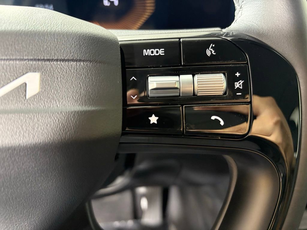 New 2026 Kia Sorento X-Line EX image 25