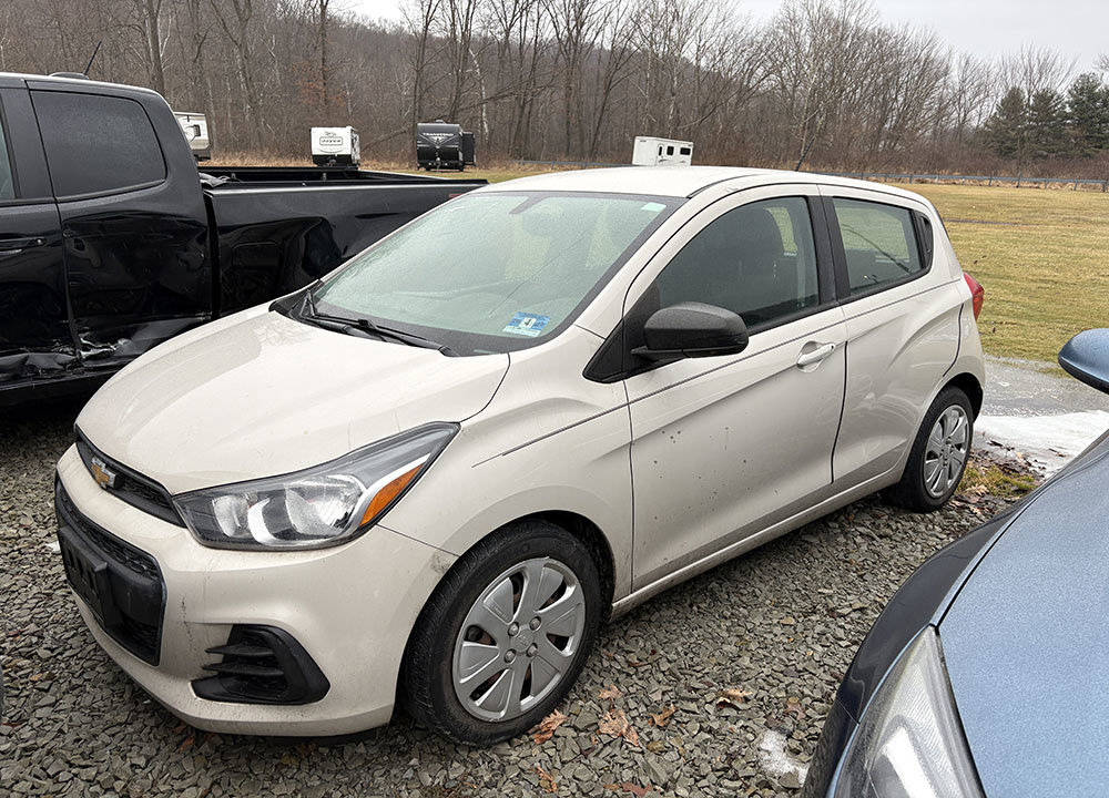 Used 2018 Chevrolet Spark LS image 2