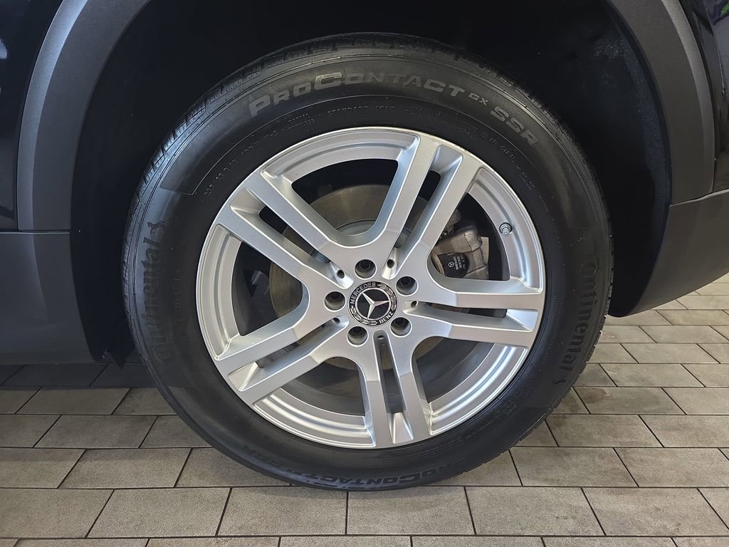 Certified 2021 Mercedes-Benz GLB 250 4MATIC image 35