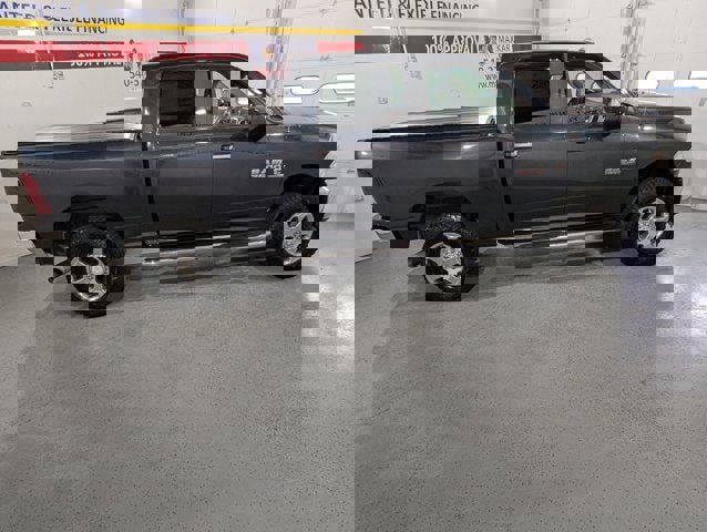 Used 2017 RAM 3500 Big Horn image 8