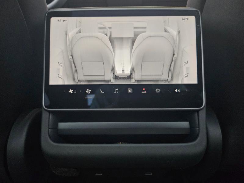 Used 2026 Tesla Model Y Long Range image 66