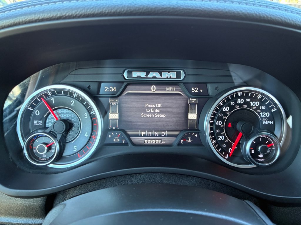 Used 2024 RAM 2500 Laramie AWD/4WD image 5