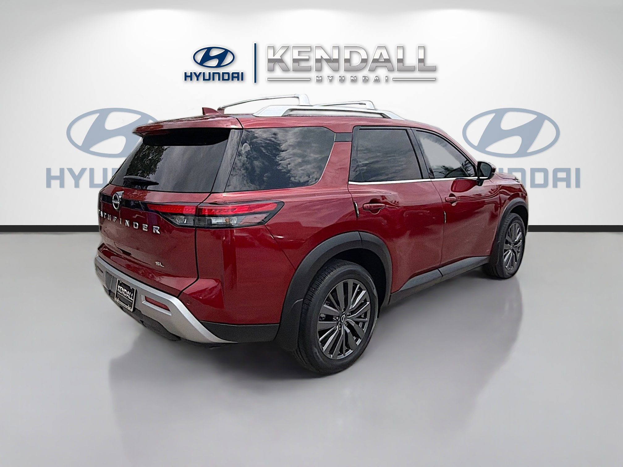 Used 2022 Nissan Pathfinder SL w/ SL Premium Package FWD image 6