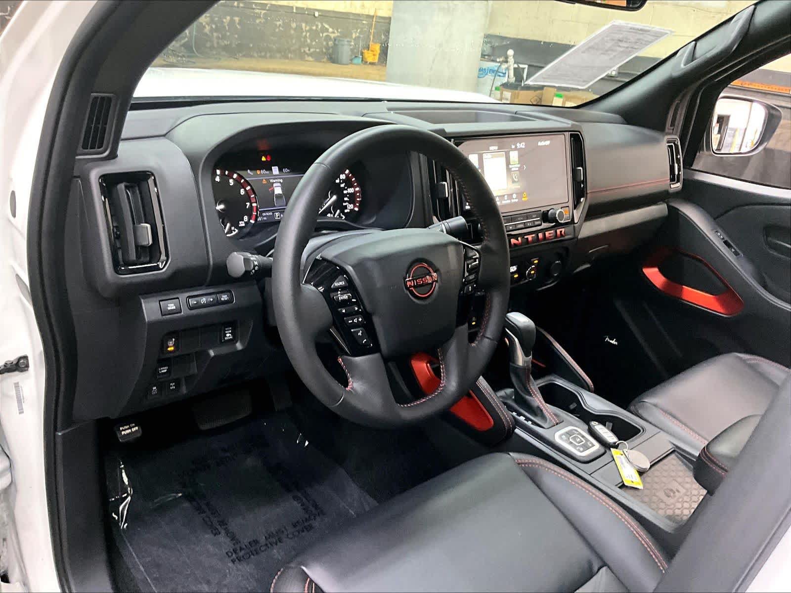 Used 2026 Nissan Frontier PRO-4X w/ Pro Premium Package AWD/4WD image 18